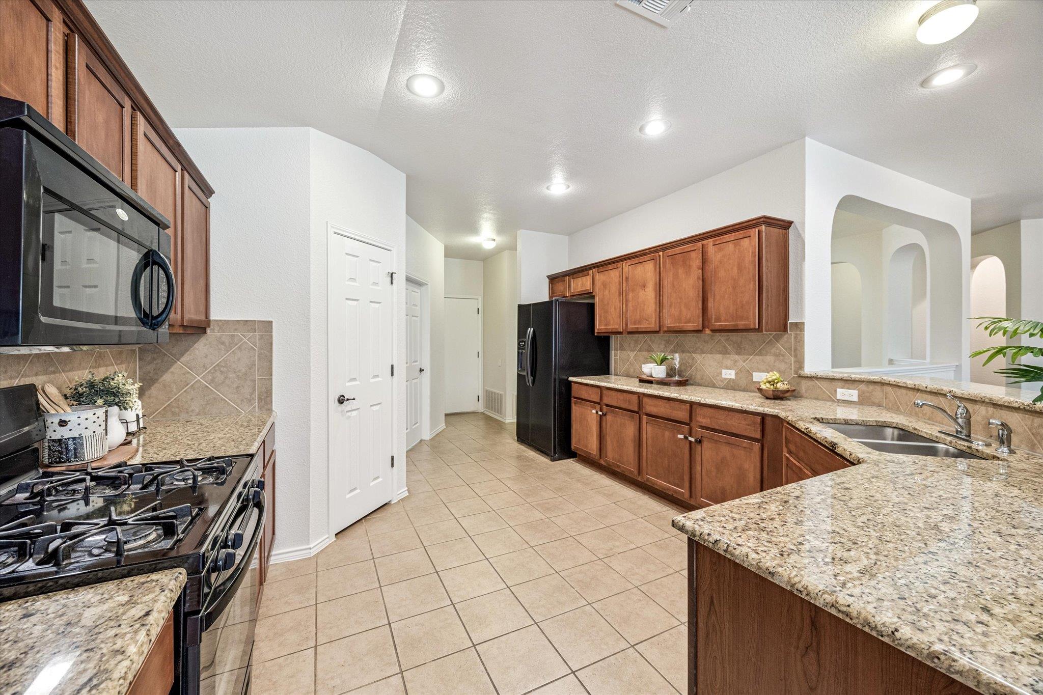 14500 Homestead Village CIR