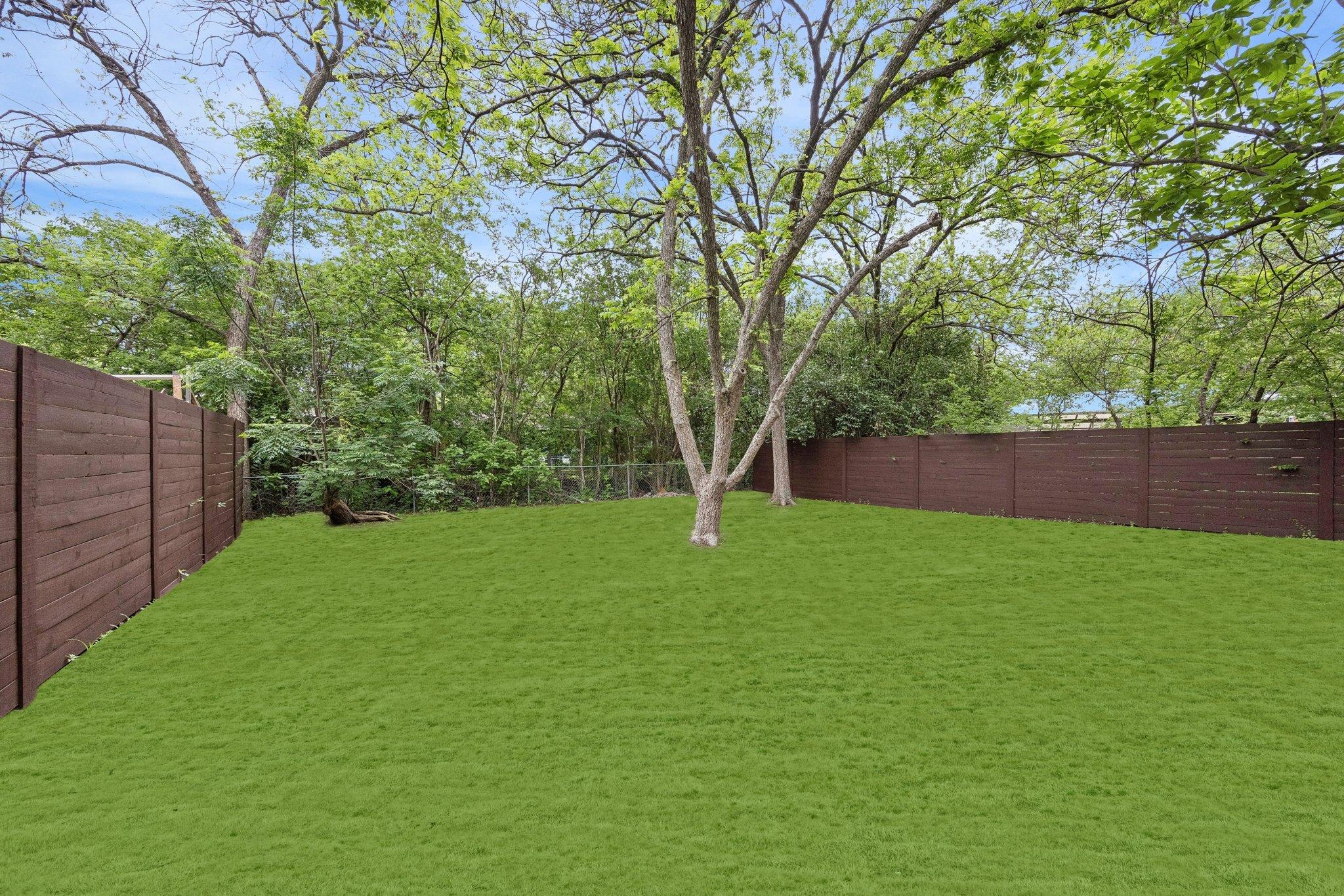 6503 Linda LN