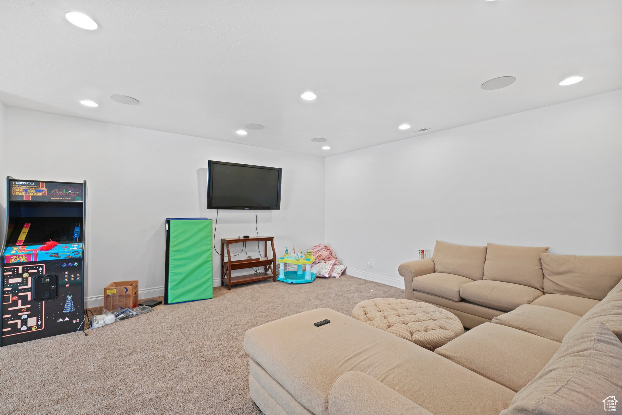 6716 W MADISON AVE