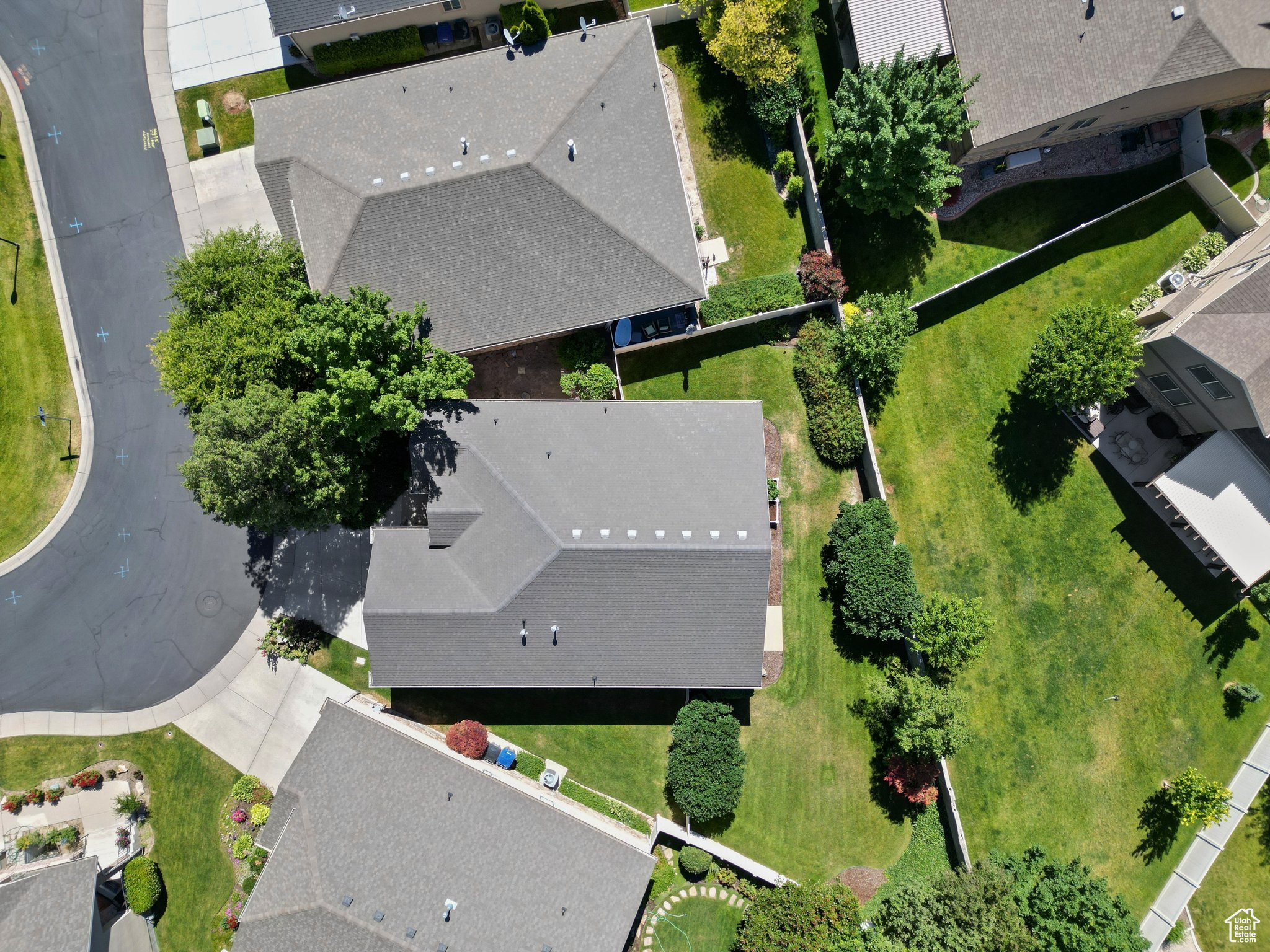 1597 CRYSTAL VIEW WAY