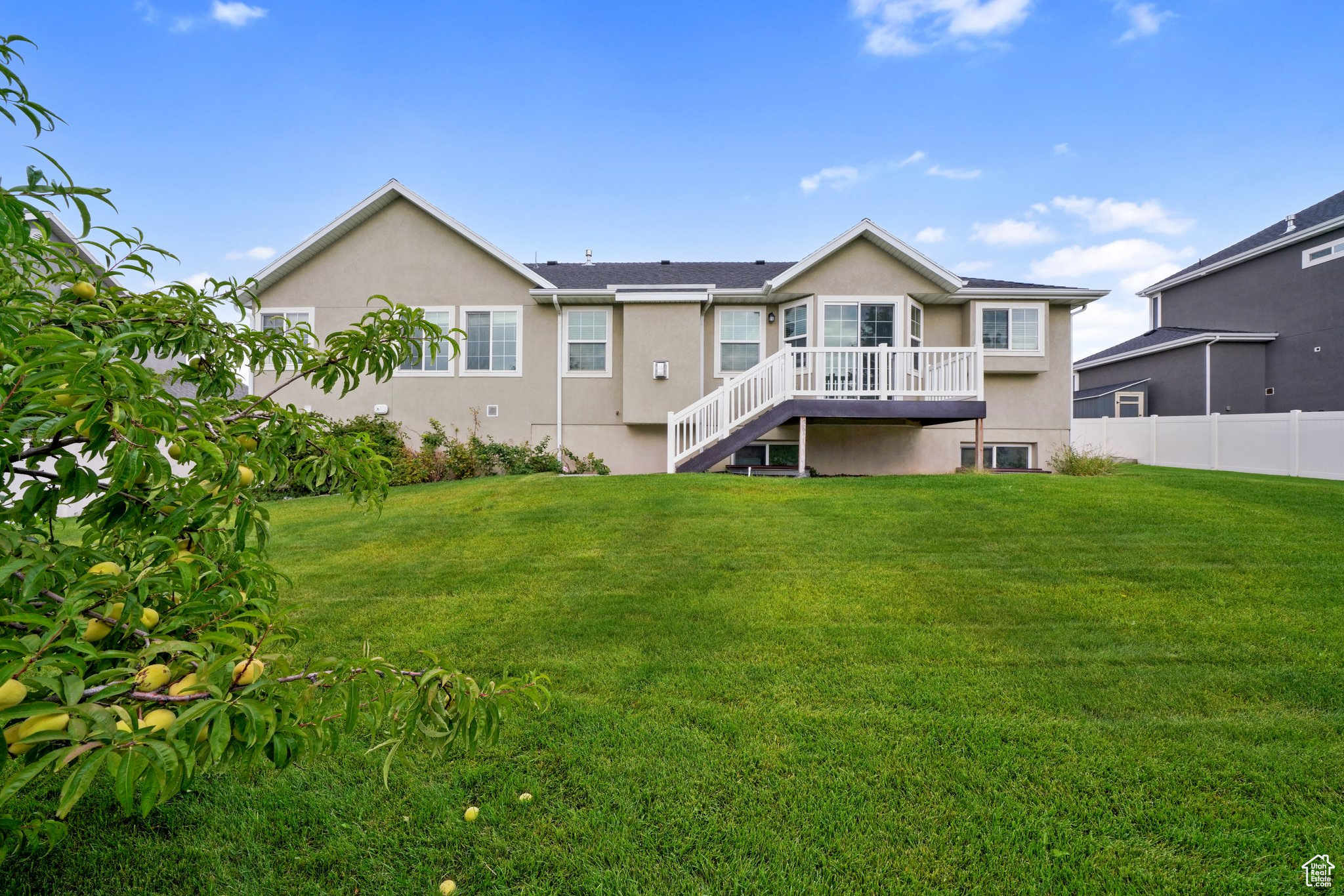 517 W TRAIL SIDE DR