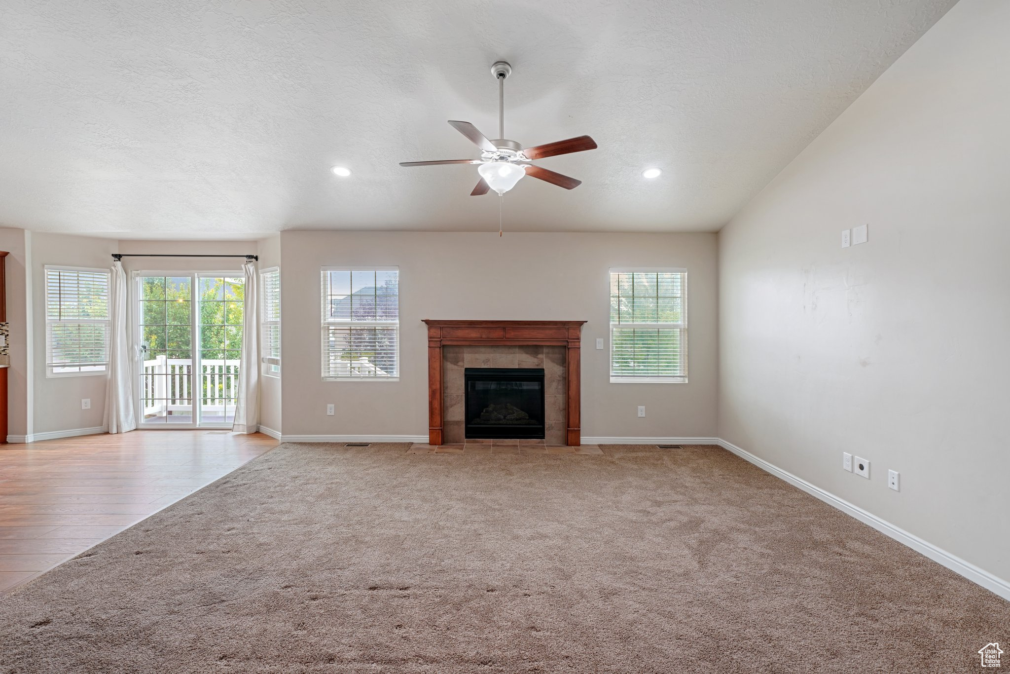 517 W TRAIL SIDE DR