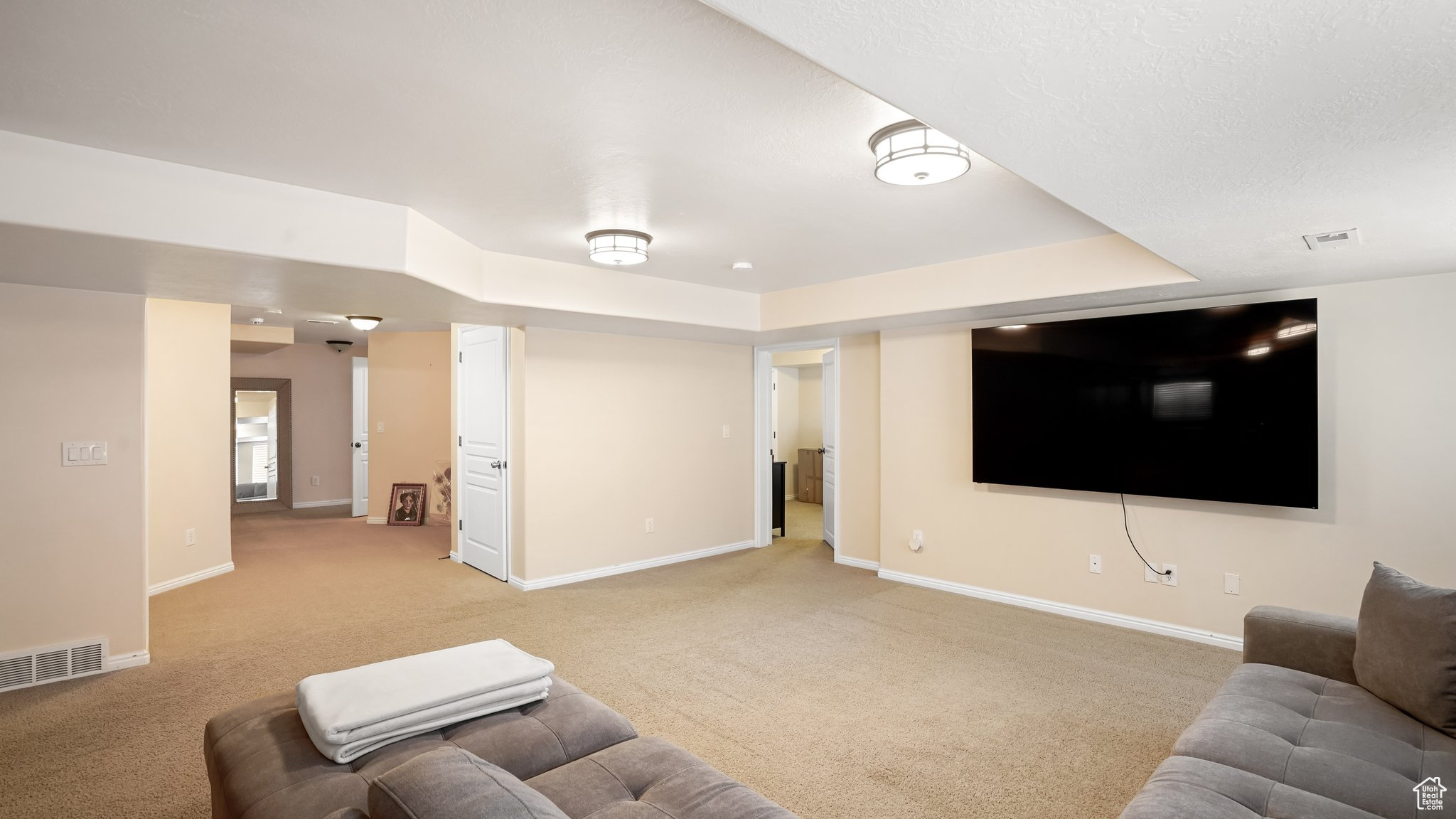 374 S FLOUR MILL RD