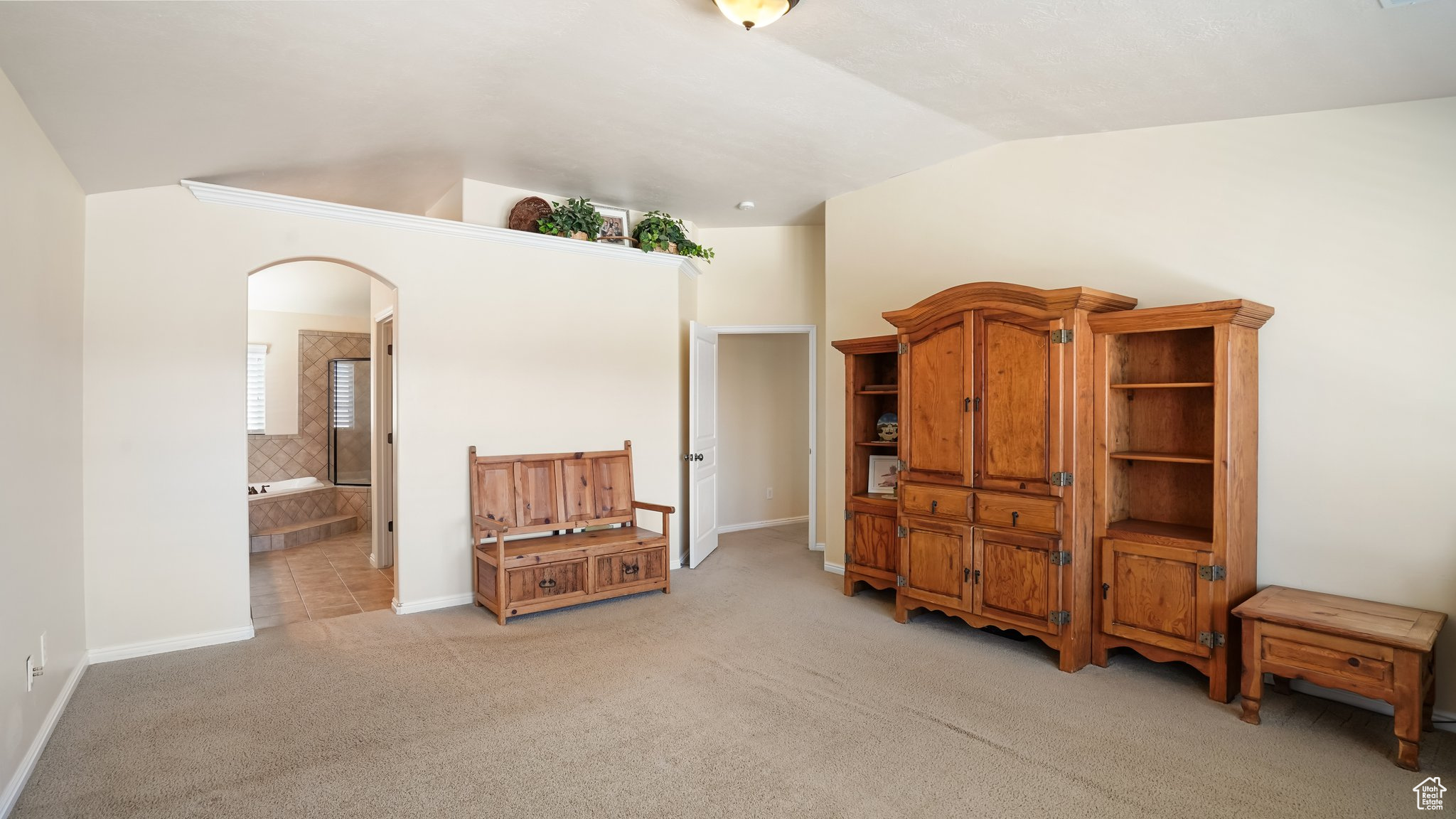 374 S FLOUR MILL RD