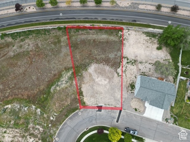 1367 W CEDAR PASS DR