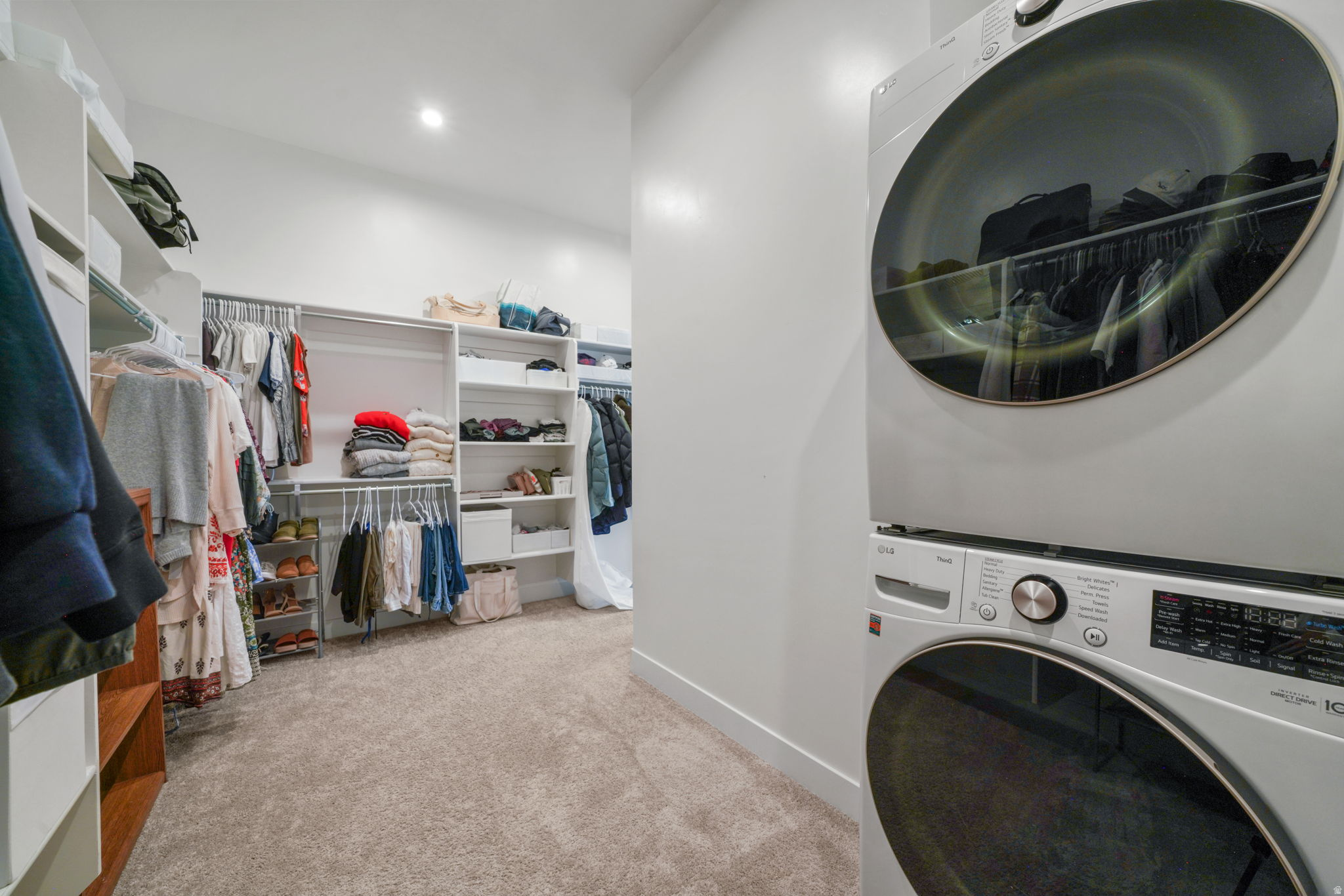 1802 W OAK CREEK CIR