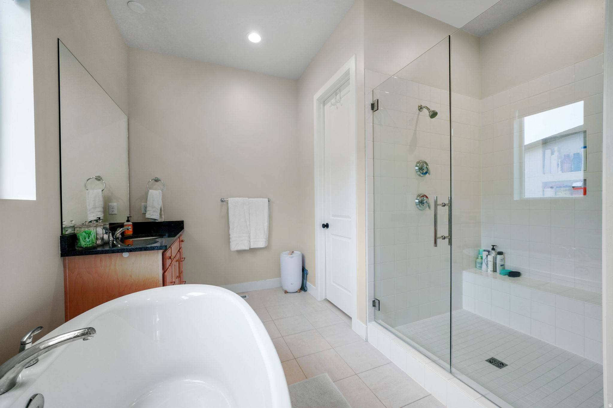 1802 W OAK CREEK CIR