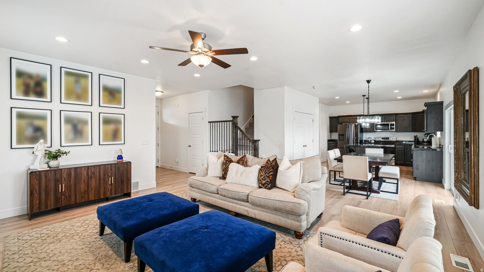 4461 E GOLDEN AUTUMN VW