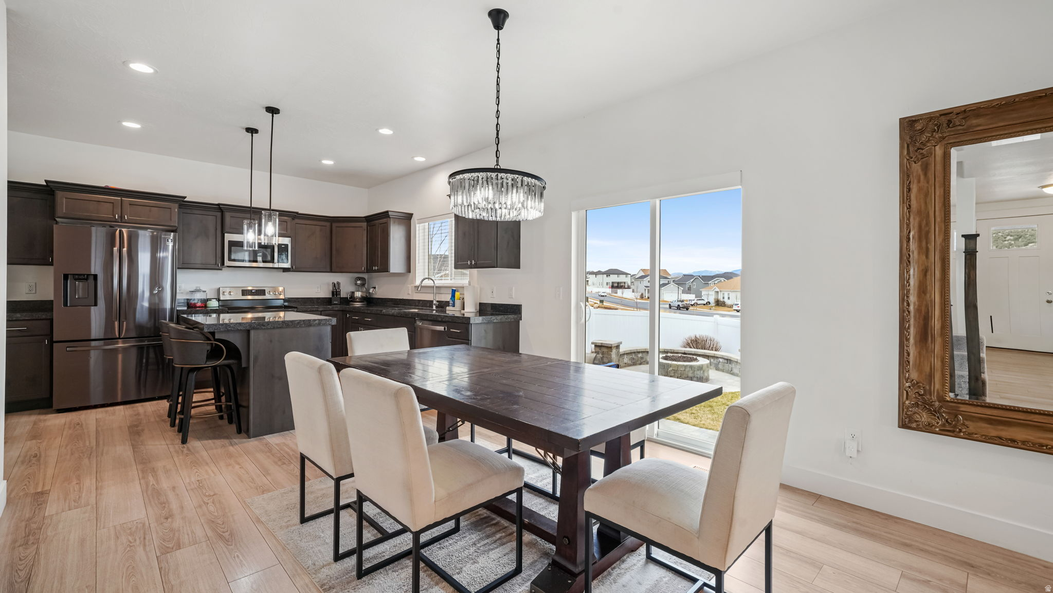 4461 E GOLDEN AUTUMN VW