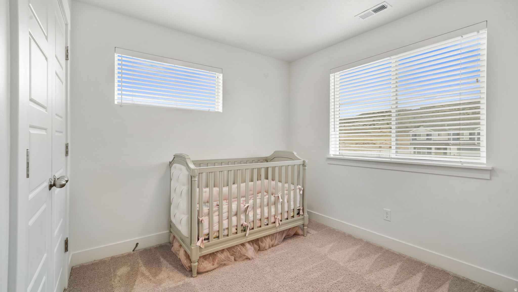 4461 E GOLDEN AUTUMN VW