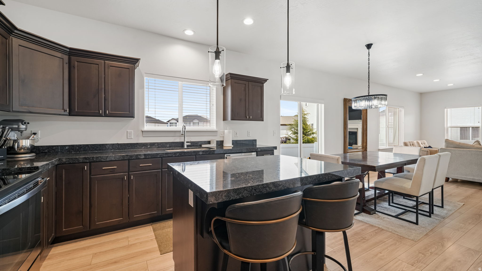 4461 E GOLDEN AUTUMN VW