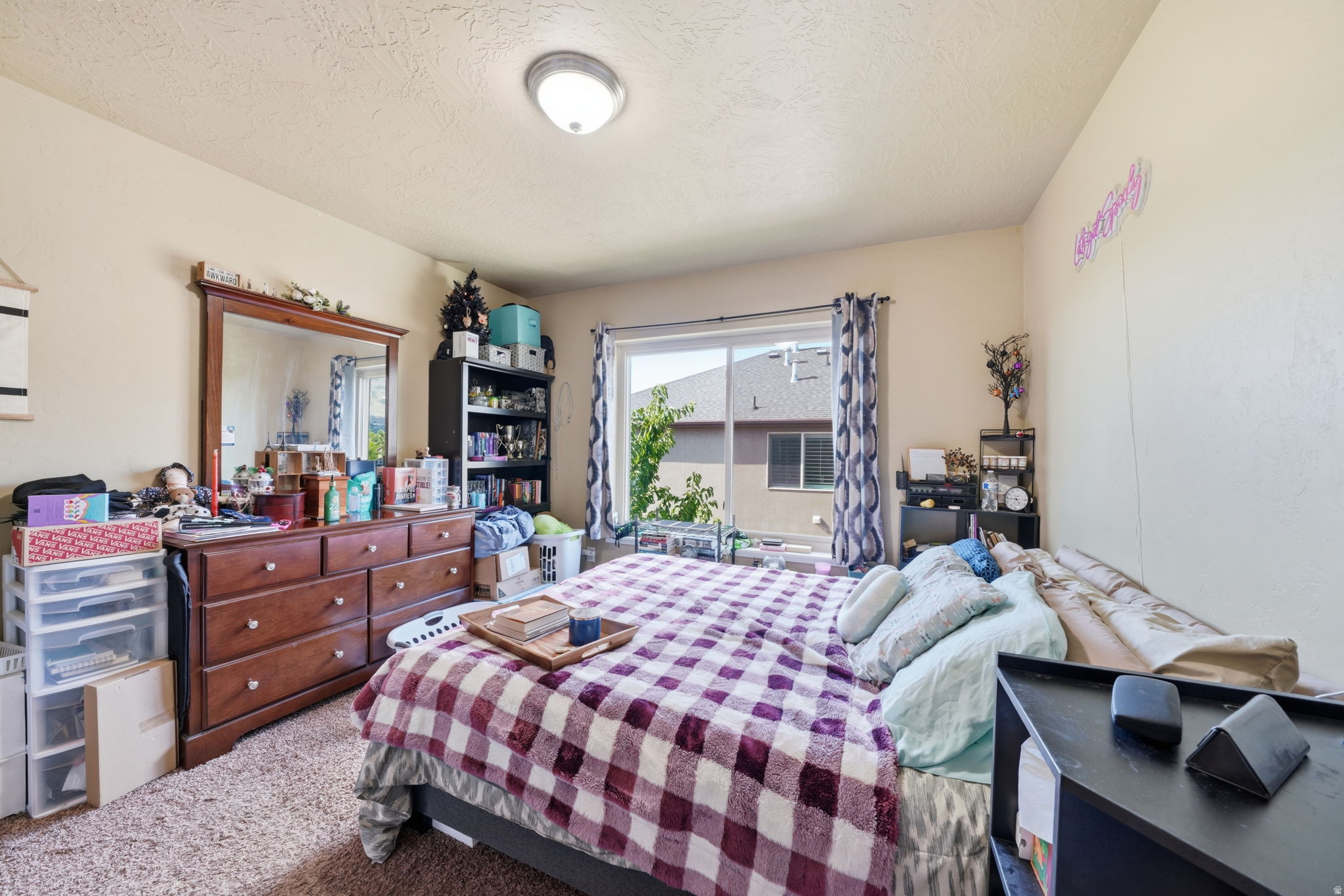 477 N 1790 W
