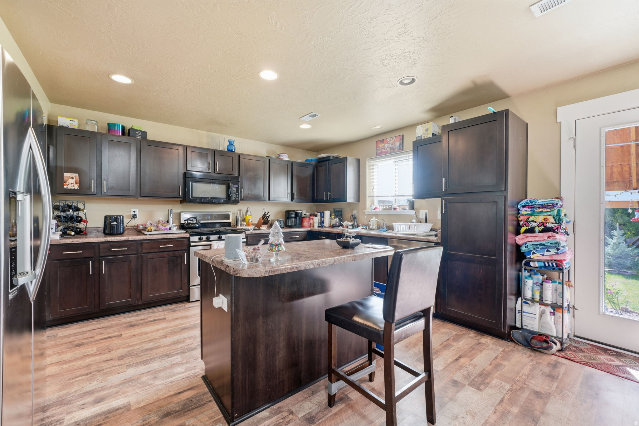 477 N 1790 W