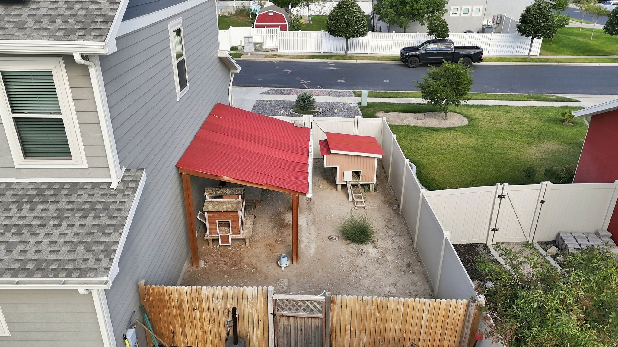 477 N 1790 W