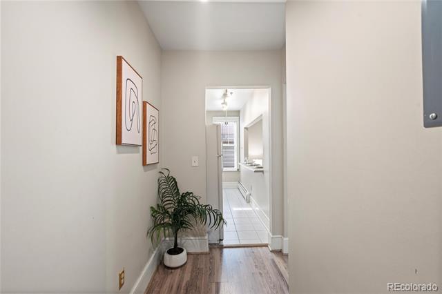 325 E 18th Avenue Unit: 206