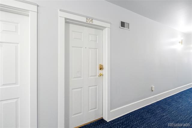 325 E 18th Avenue Unit: 206