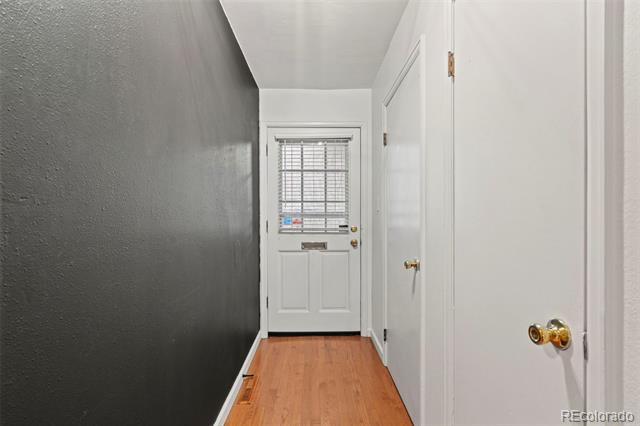 2301 E Fremont Avenue Unit: U01