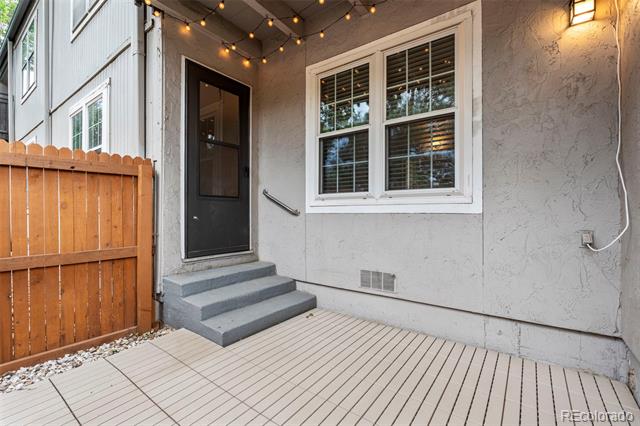 2301 E Fremont Avenue Unit: U01