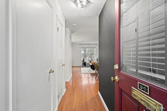 2301 E Fremont Avenue Unit: U01