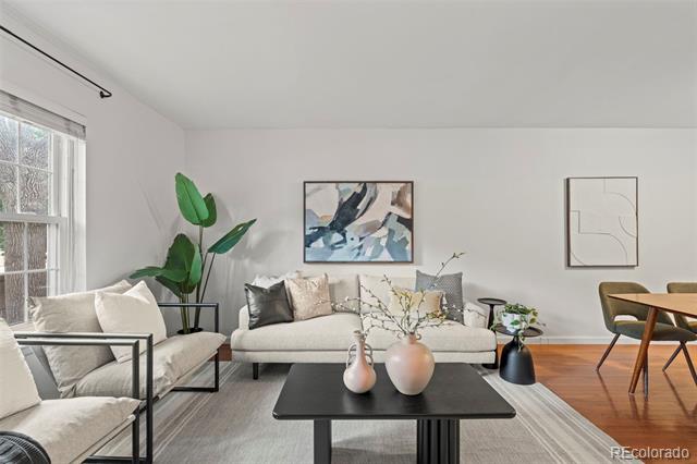 2301 E Fremont Avenue Unit: U01