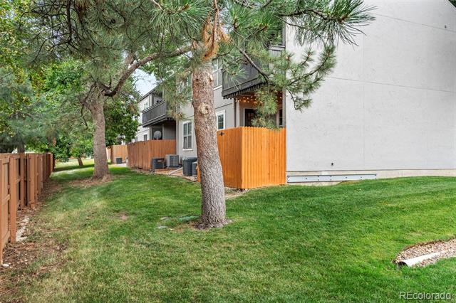 2301 E Fremont Avenue Unit: U01