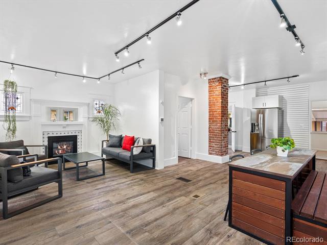 4735 W 38th Avenue
