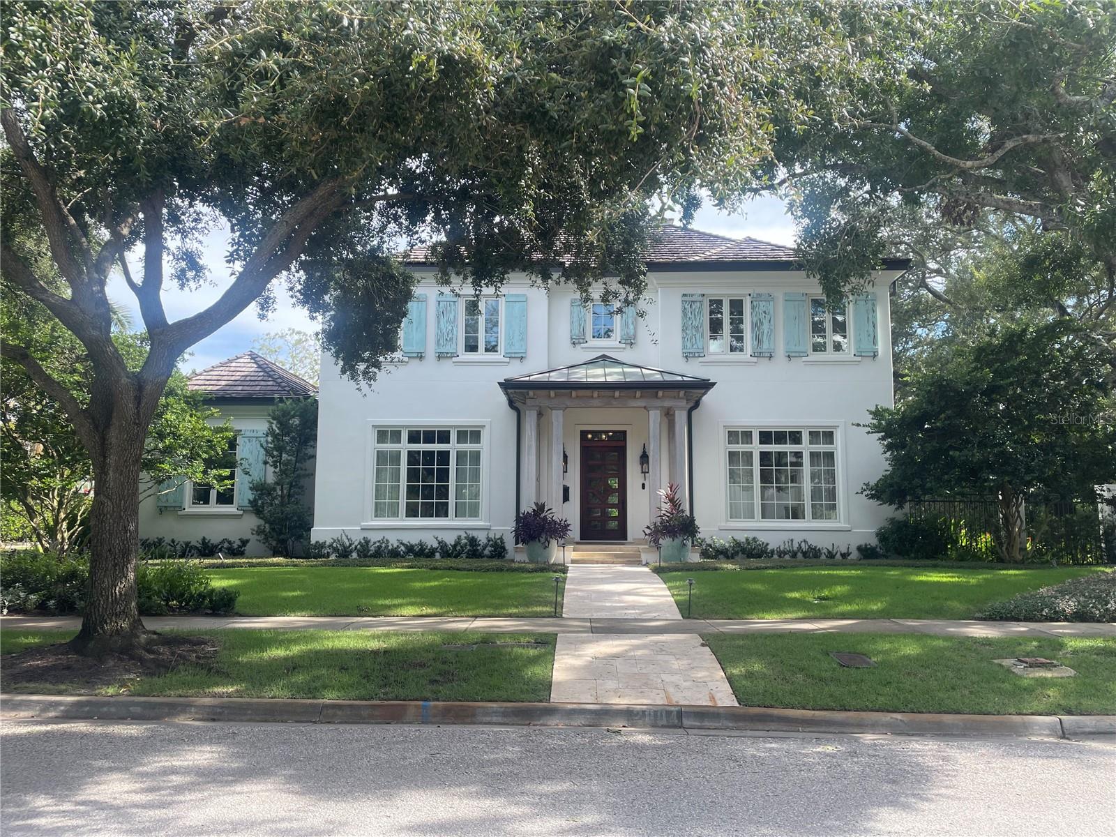 2804 W PARKLAND BLVD
