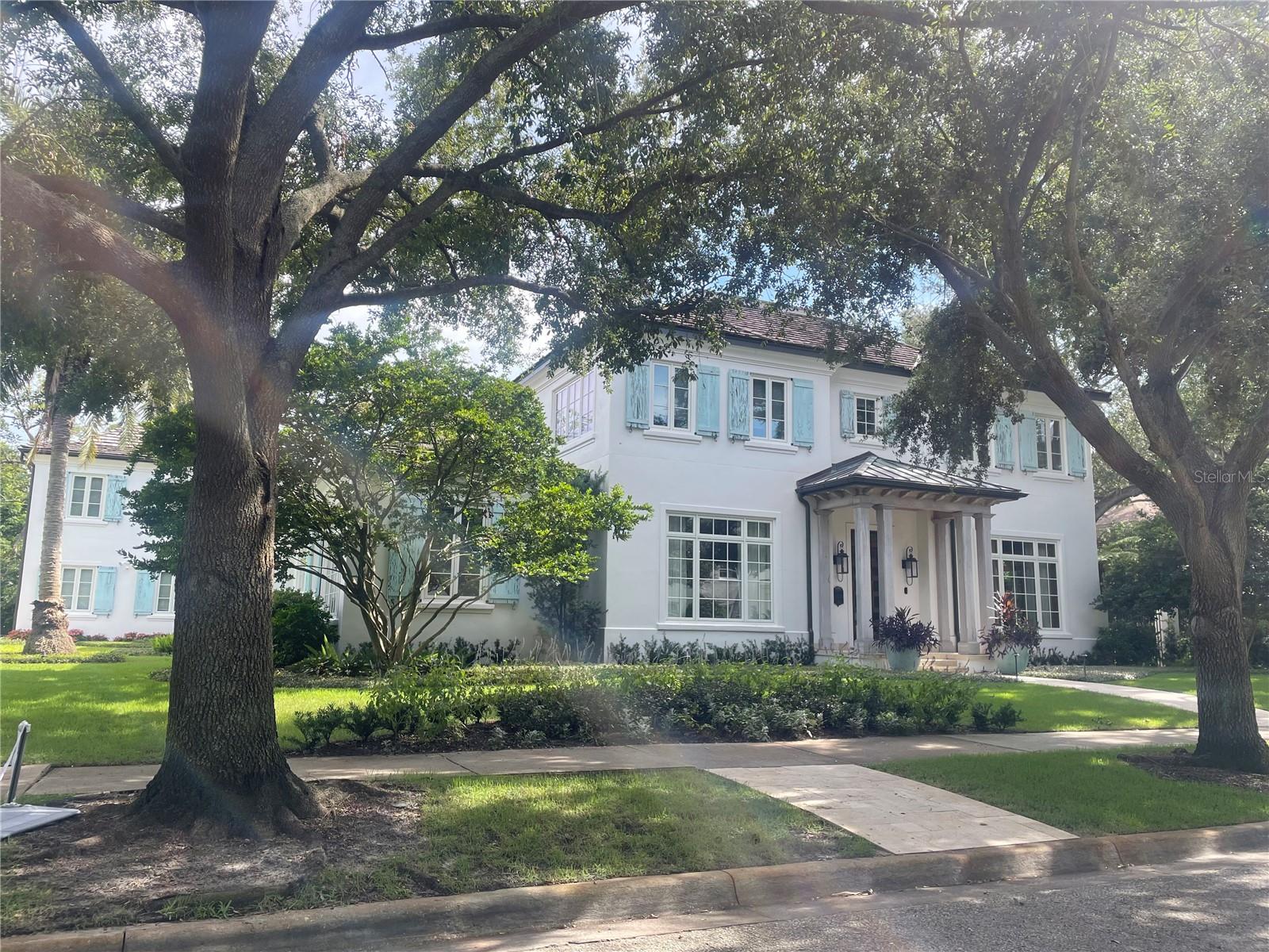 2804 W PARKLAND BLVD