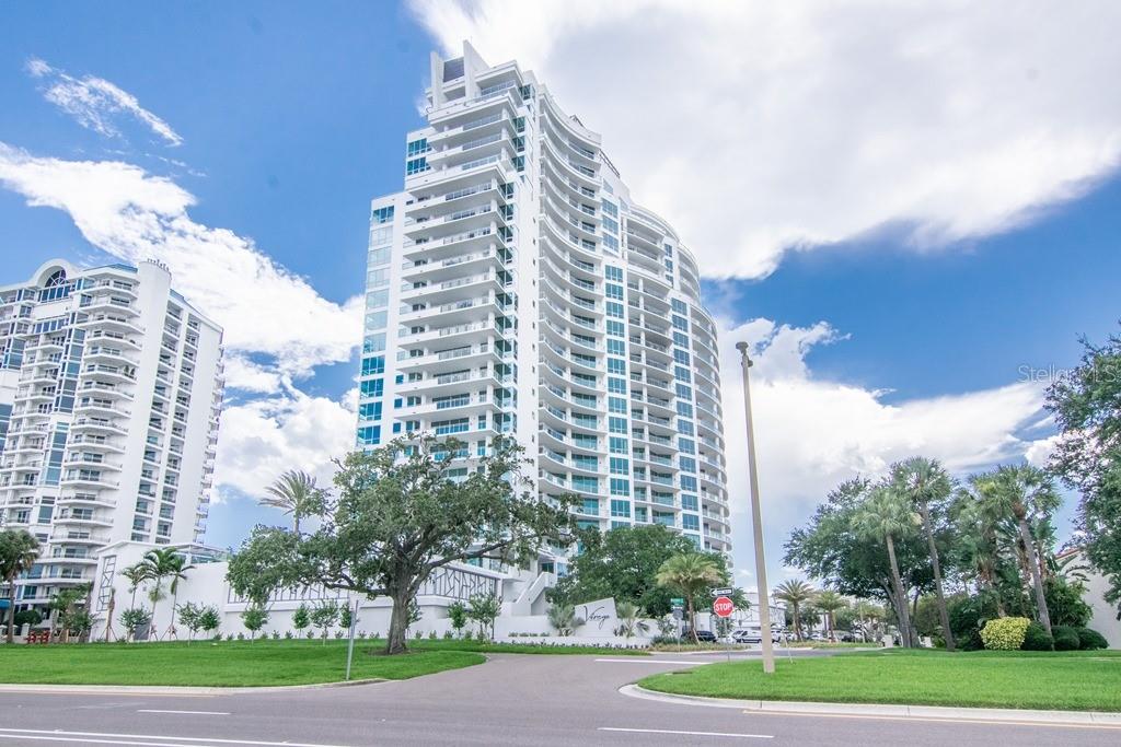 3401 BAYSHORE BOULEVARD Unit: 2102