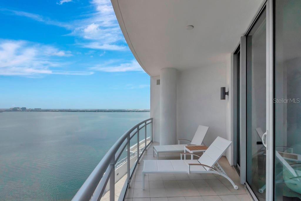 3401 BAYSHORE BOULEVARD Unit: 2102