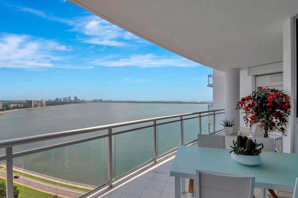 3401 BAYSHORE BOULEVARD Unit: 2102