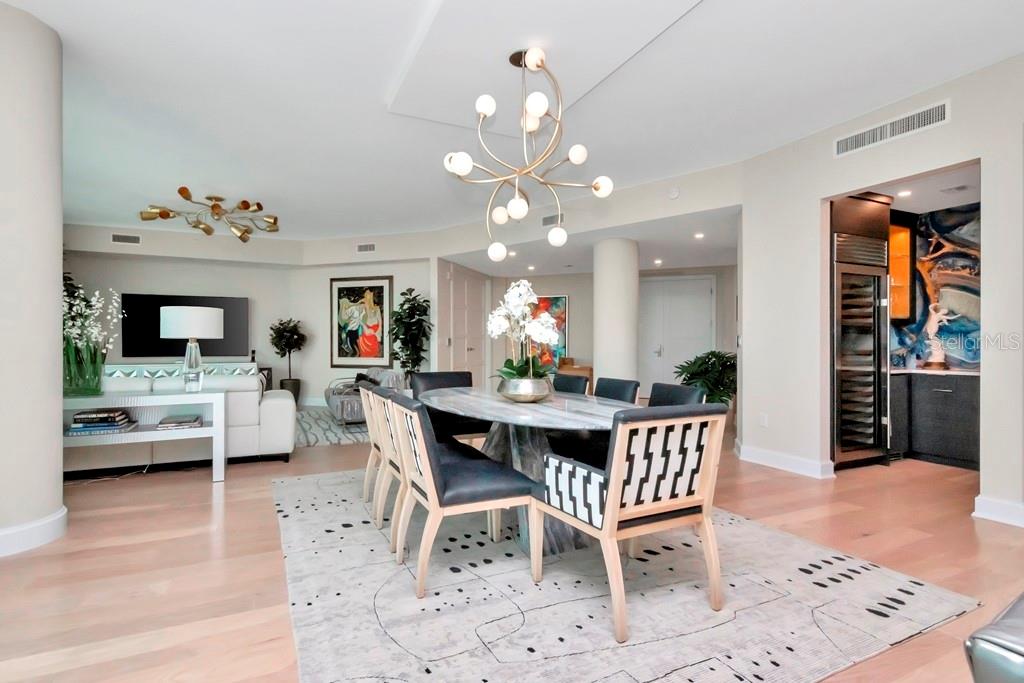 3401 BAYSHORE BOULEVARD Unit: 2102