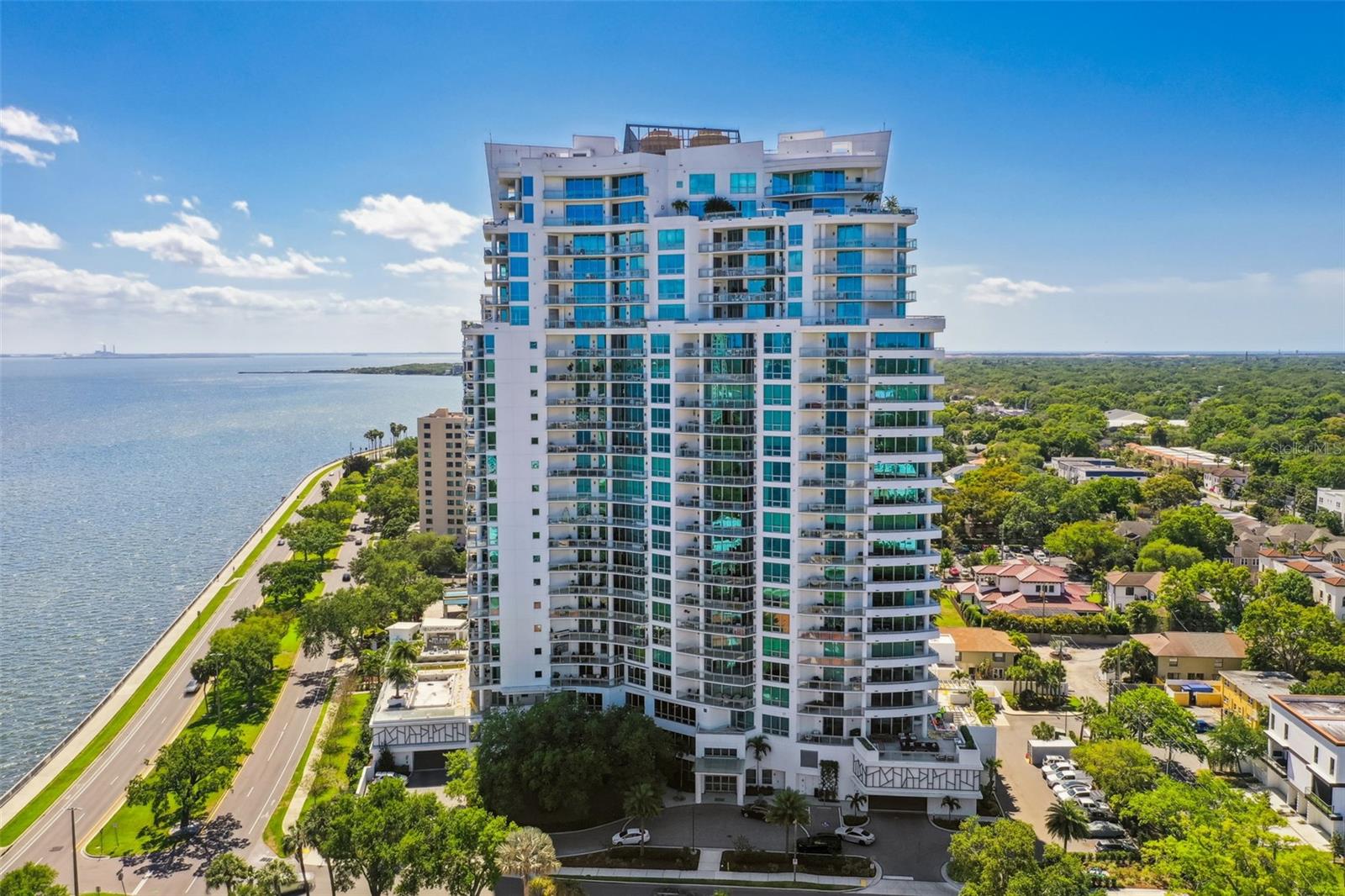 3401 BAYSHORE BOULEVARD Unit: 2102