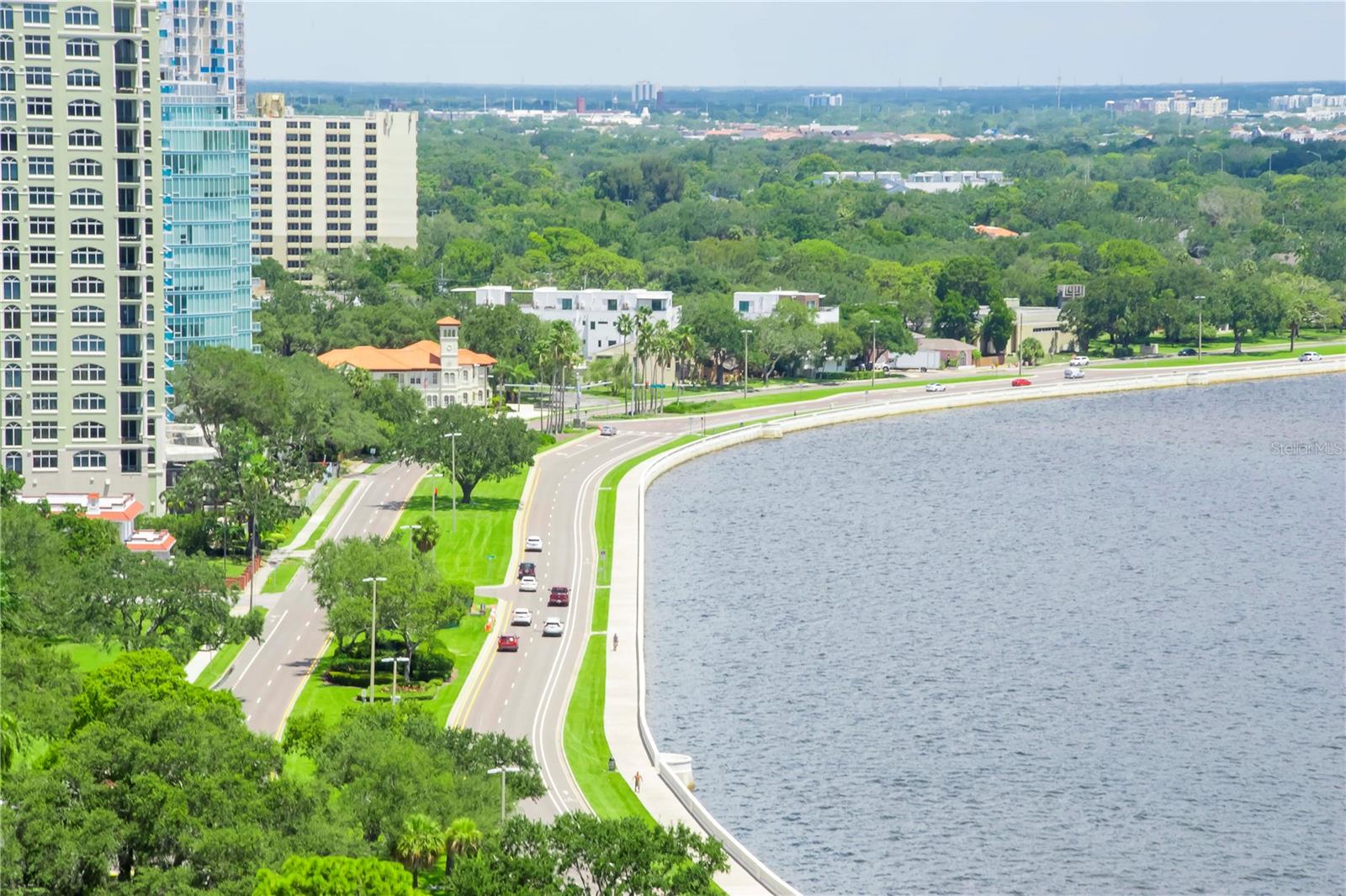 3401 BAYSHORE BLVD #1703