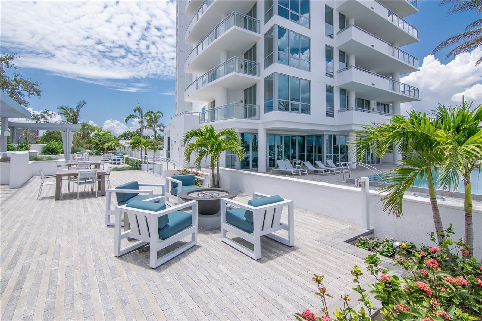 3401 BAYSHORE BLVD #1703