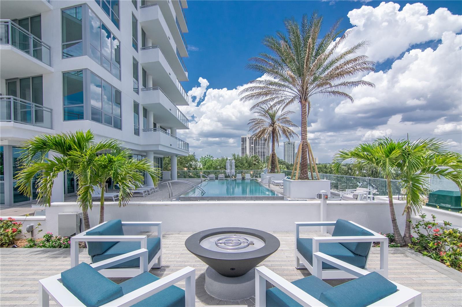 3401 BAYSHORE BLVD #1703