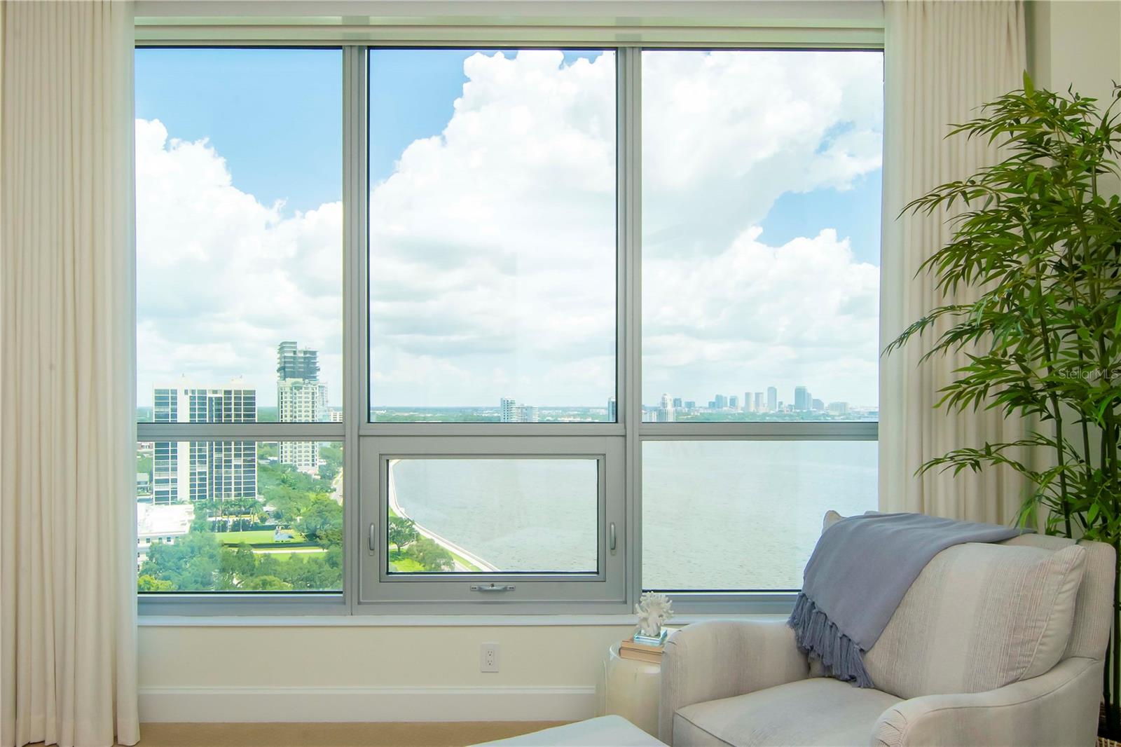 3401 BAYSHORE BLVD #1703