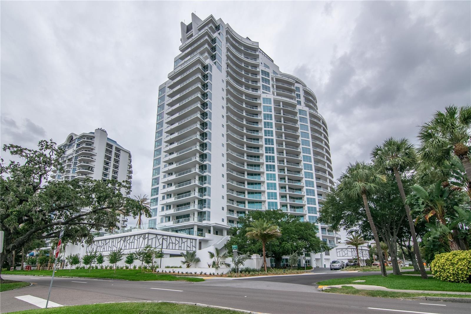 3401 BAYSHORE BLVD #1703