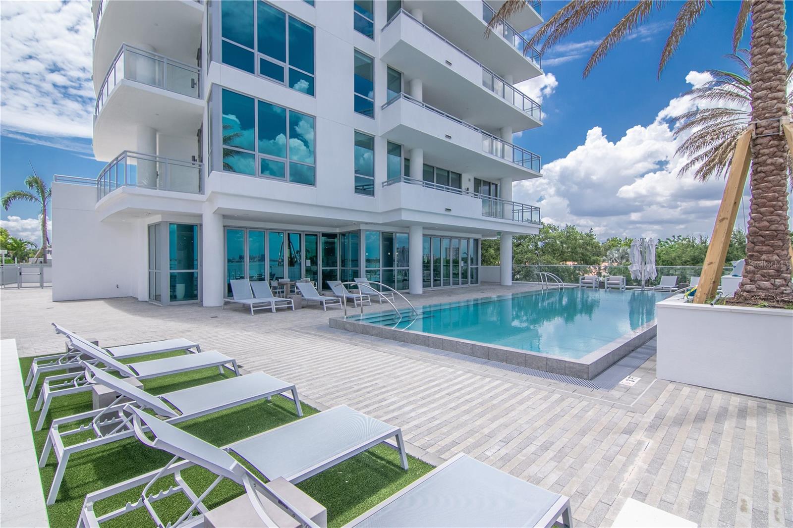 3401 BAYSHORE BLVD #1703