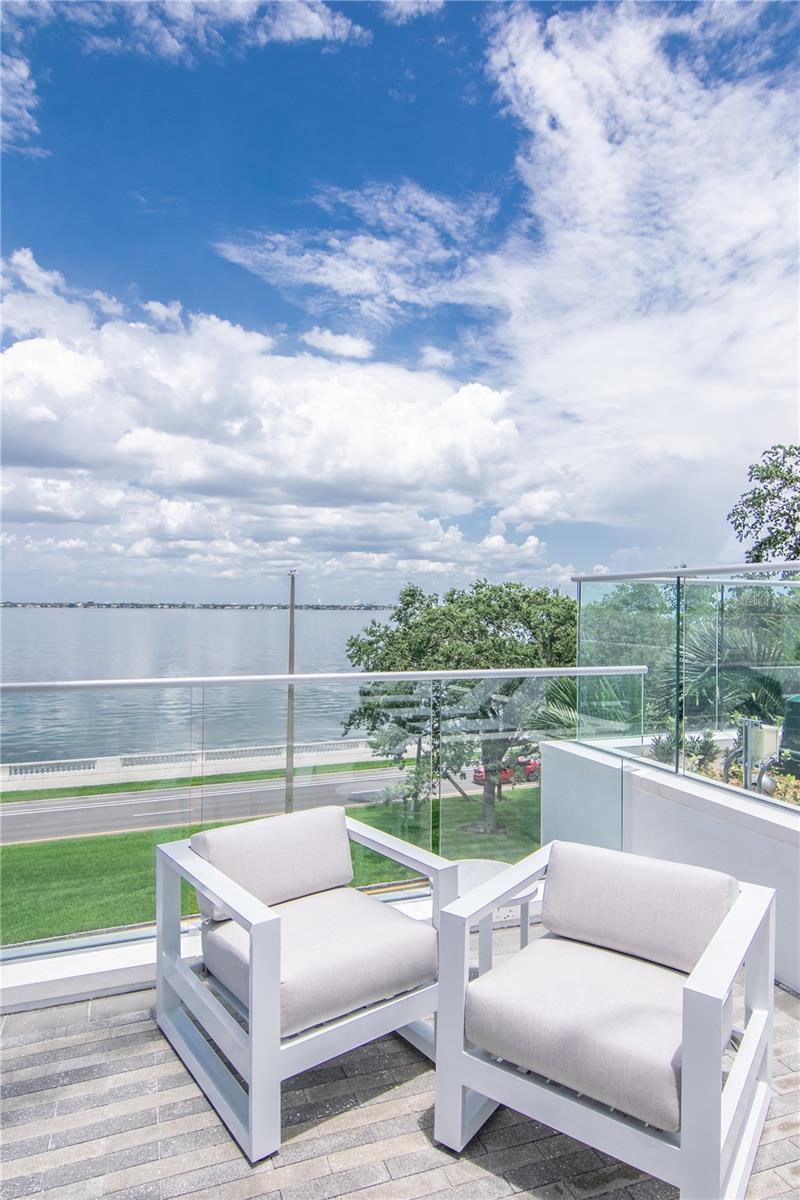 3401 BAYSHORE BLVD #1703