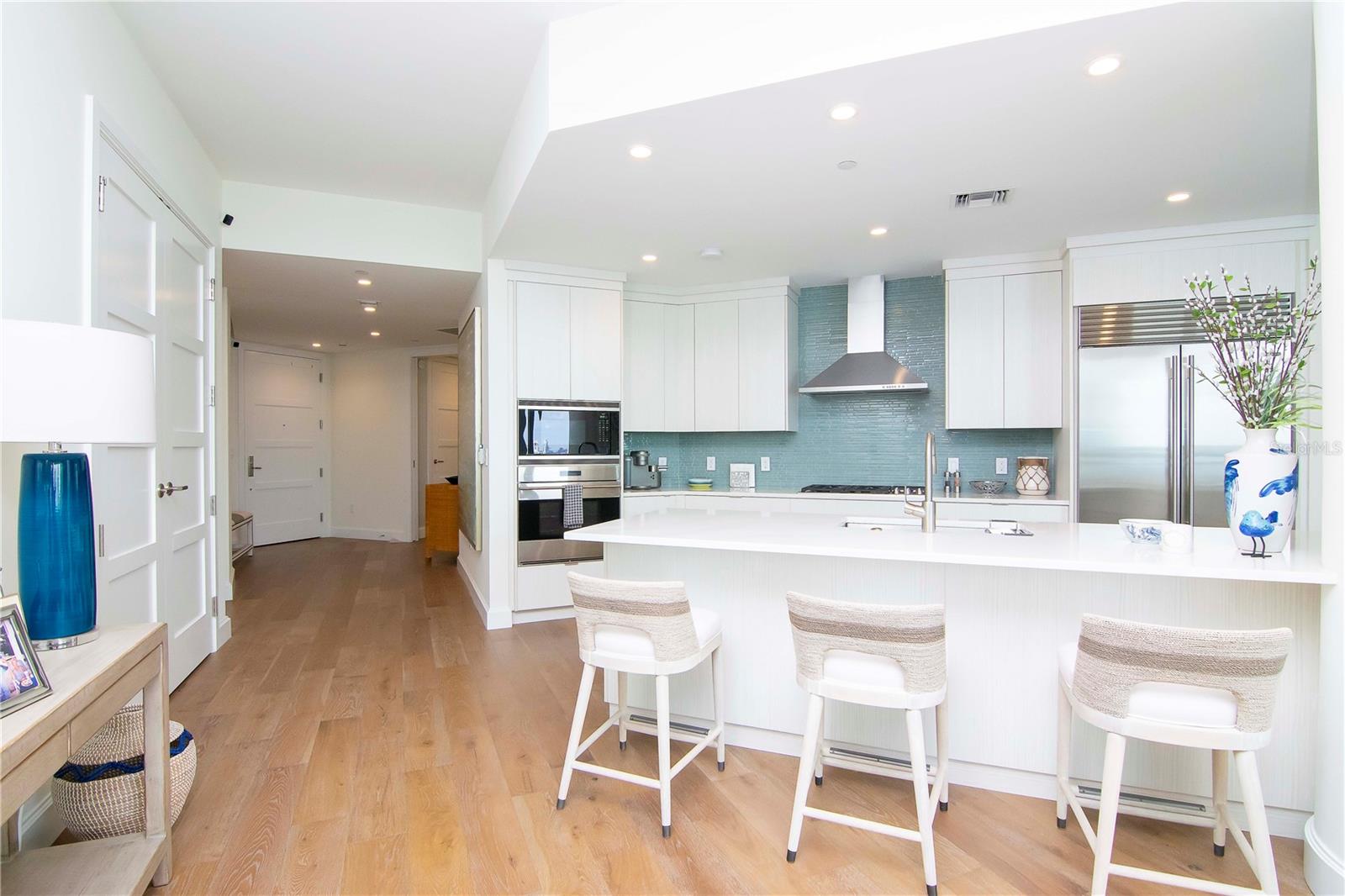 3401 BAYSHORE BLVD #1703