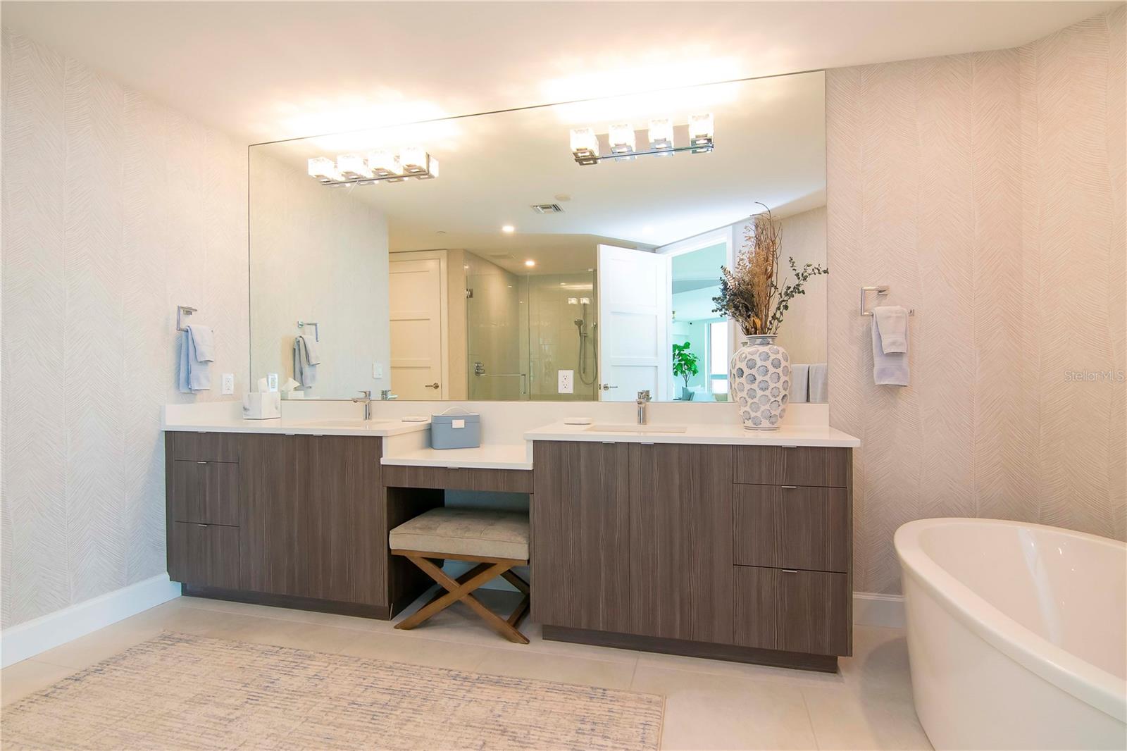 3401 BAYSHORE BLVD #1703