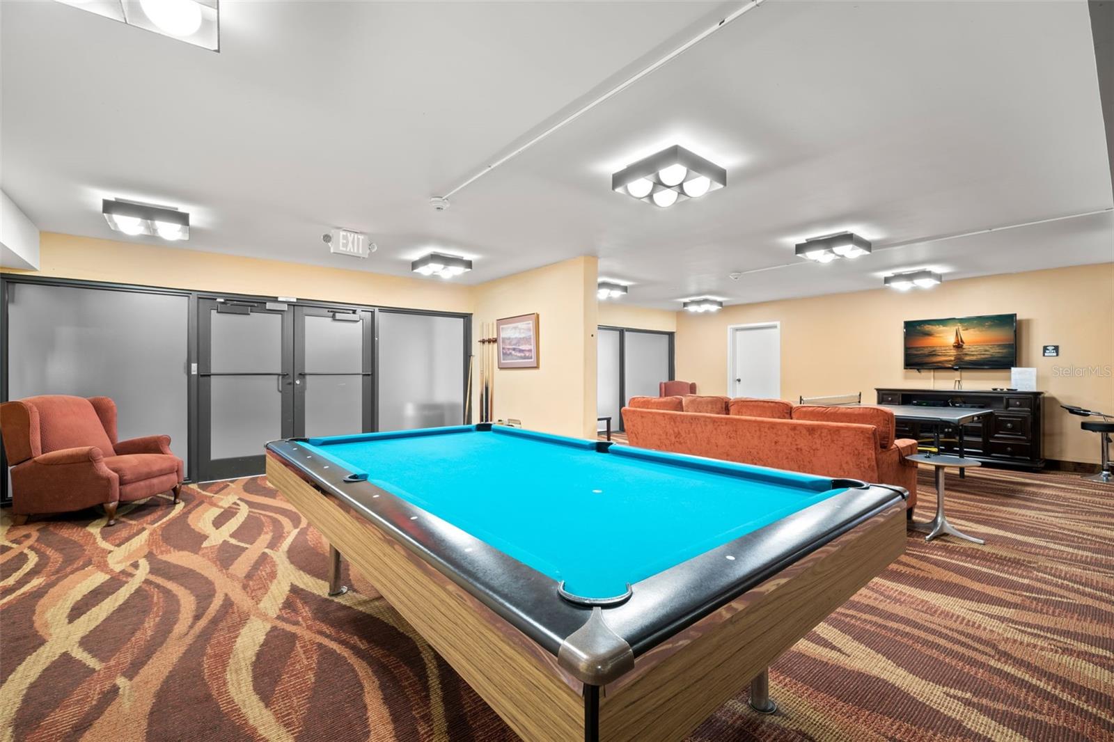 4141 BAYSHORE BLVD #1402