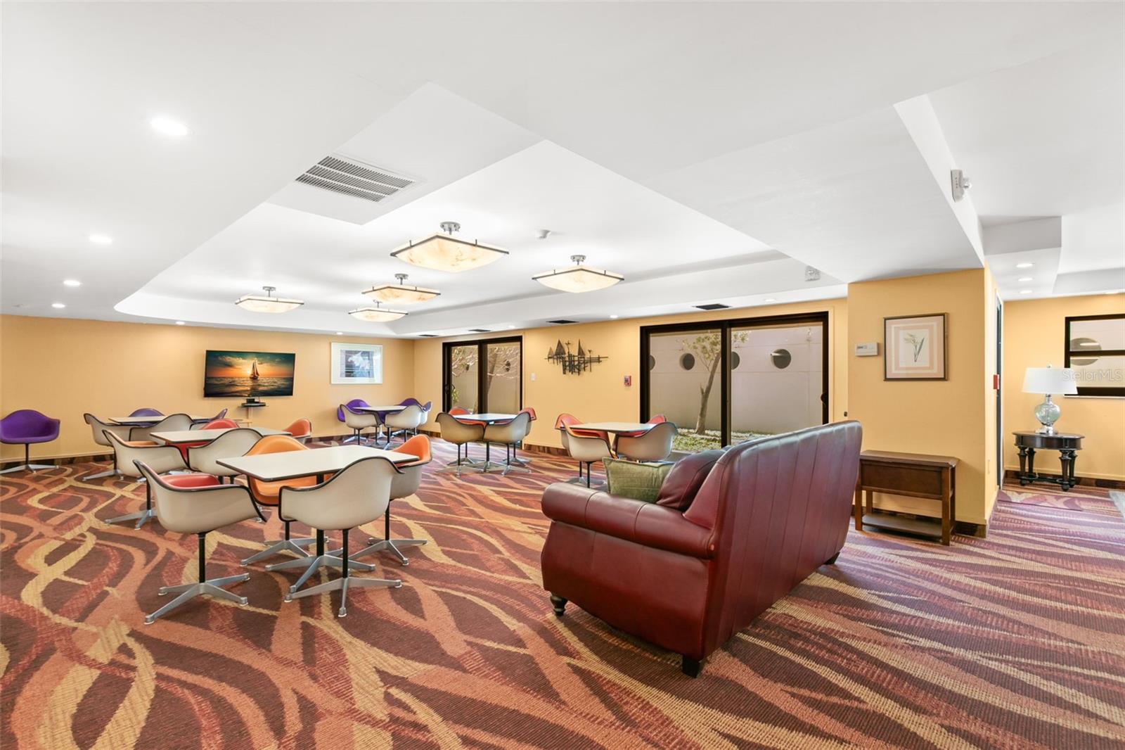 4141 BAYSHORE BLVD #1402