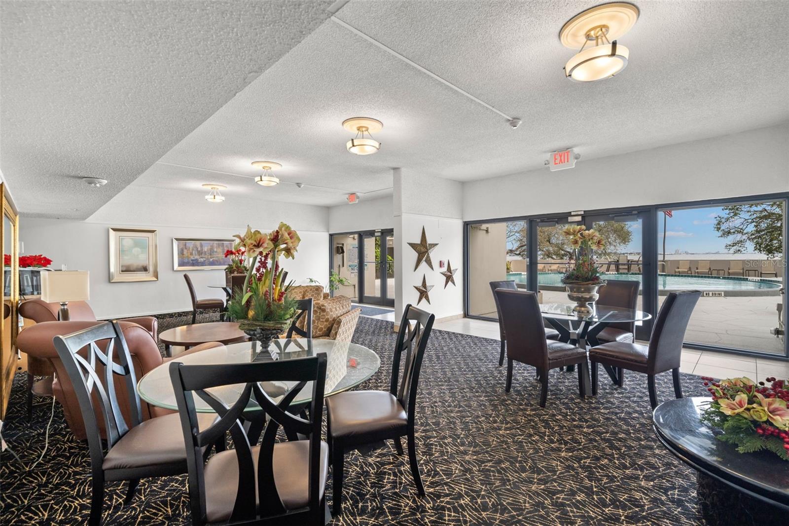 4141 BAYSHORE BLVD #1402