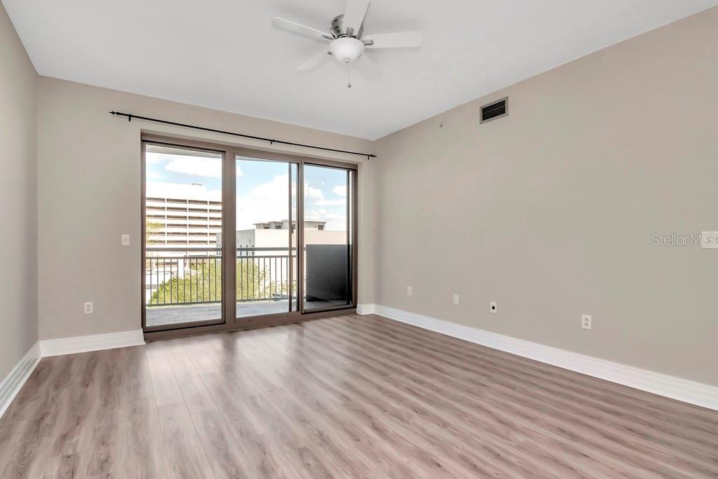 1108 N FRANKLIN ST #503