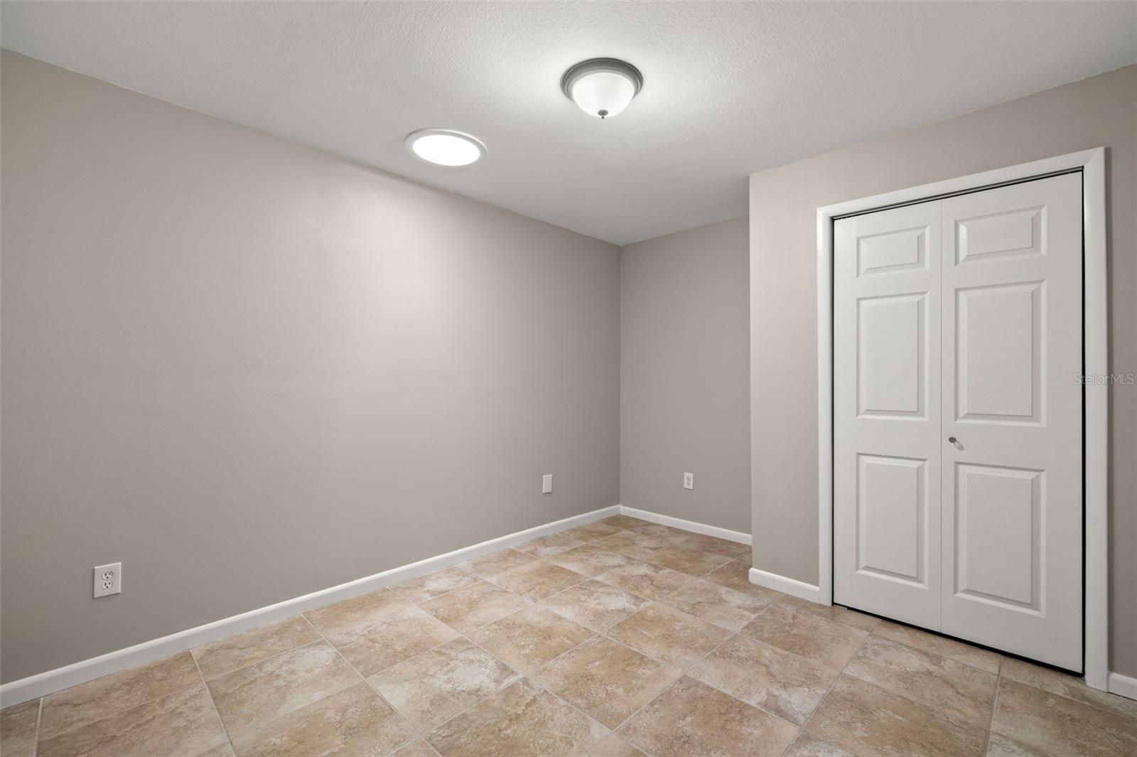 15336 WINDING CREEK DR