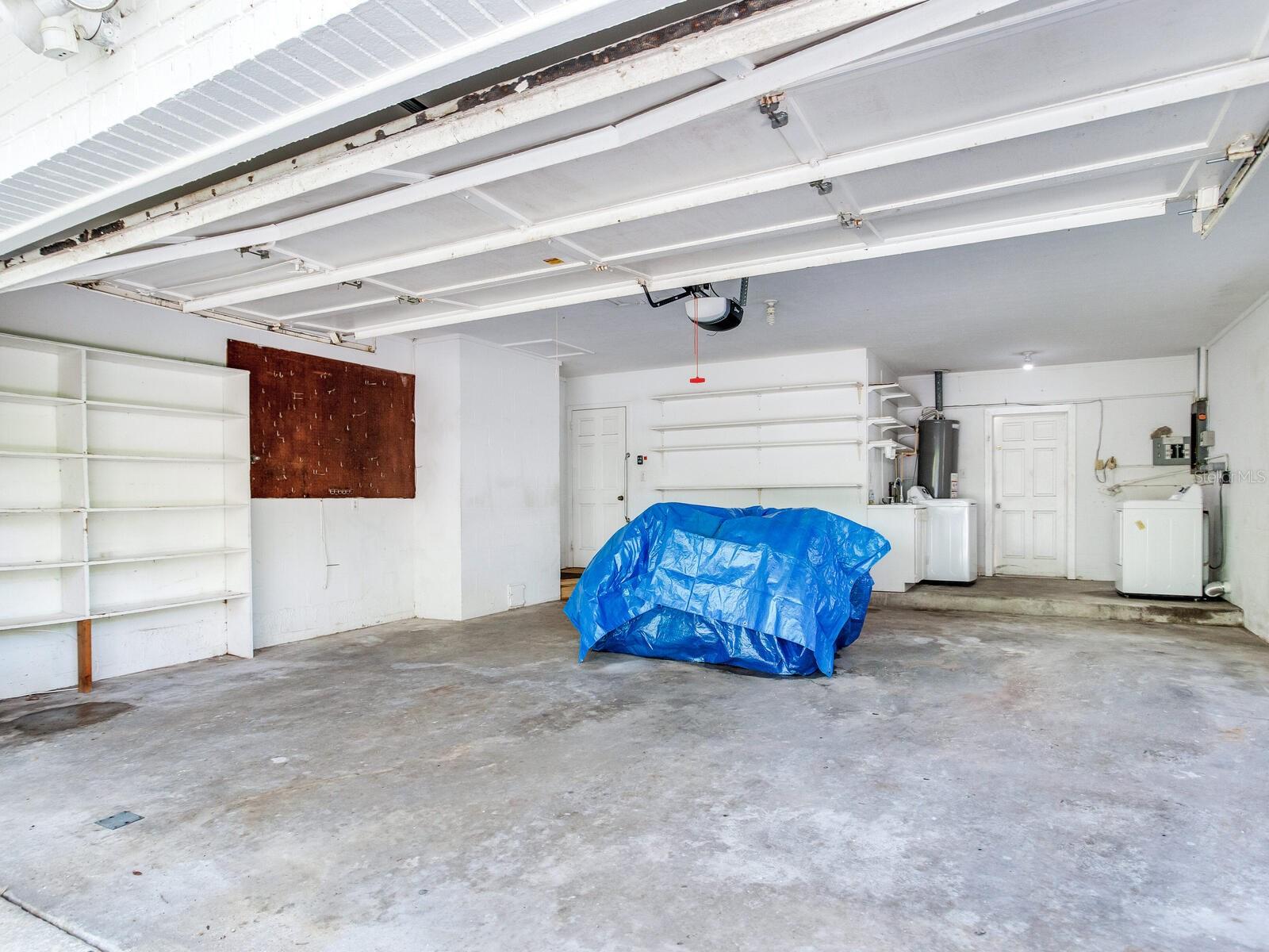 2902 W BAYSHORE CT