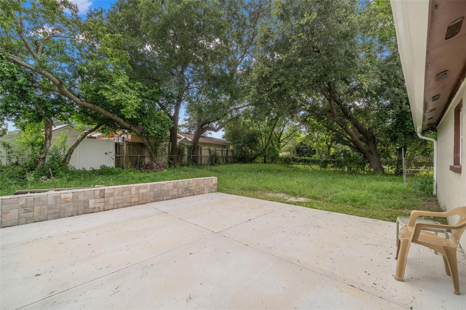 6512 AMUNDSON CT