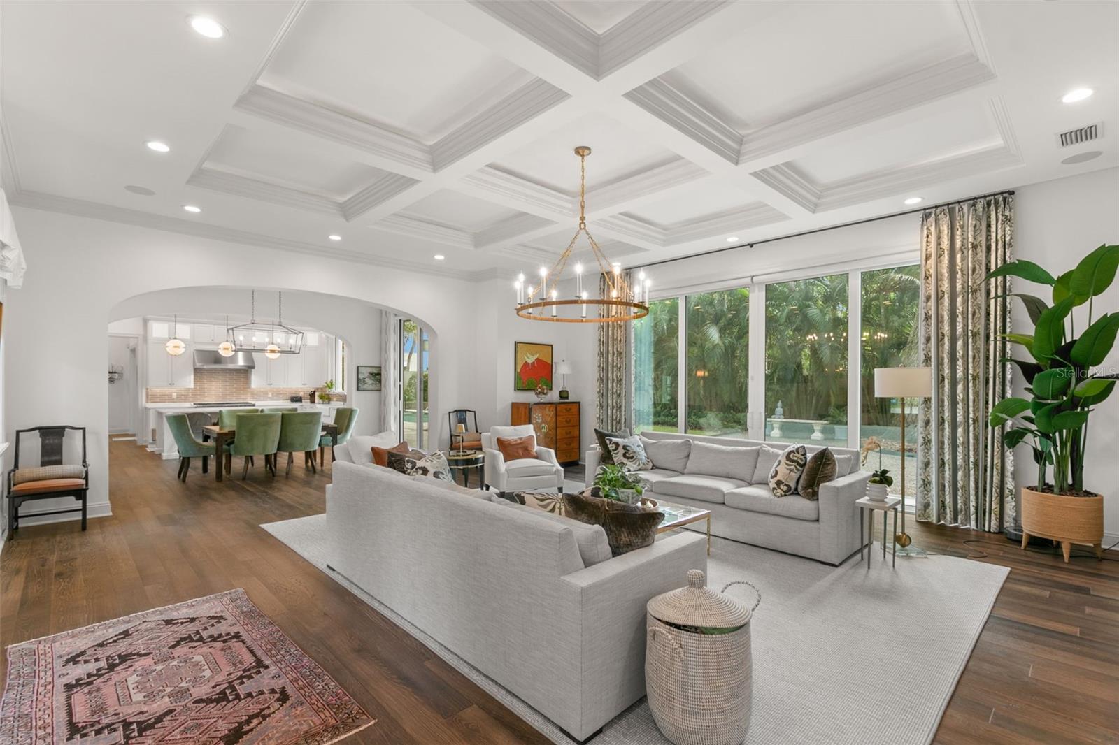 4406 W CULBREATH AVE
